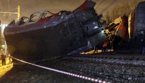 Столкновение поездов в Москве попало на видео