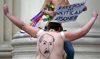   FEMEN     