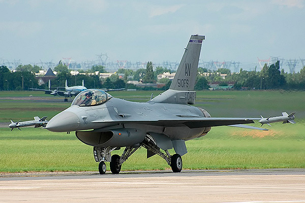  F-16   -24
