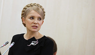 Тимошенко просит решить ее судьбу