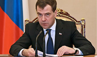 Медведев приготовил ветеранам подарок