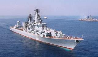Крейсер "Москва" готов дать бой пиратам
