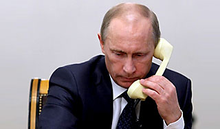 Путин поговорил с "ледовыми пленниками"