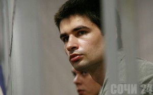Жертвами Михаила Денисенко (слева) и Ильи Галкина (справа), по версии обвинения, стали 13 человек Фото: "Живая Кубань"