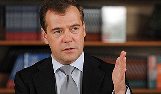 Медведев освободил Украину от дедлайна
