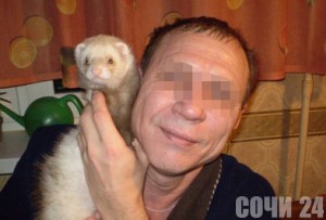Обвиняемый в развращении малолетних - замдиректора одной из московских школ. Фото: Lifenews