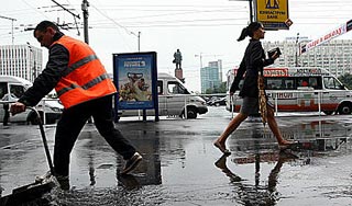 Москва пережила тропический ливень