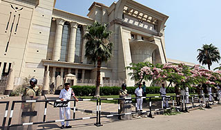 Военные распустили парламент Египта