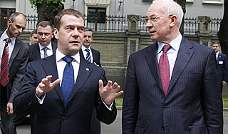 Медведев предложил Украине общие проекты