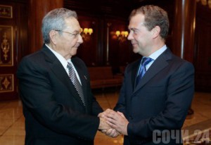 Медведев пригласил Кастро посетить Олимпийские игры в Сочи