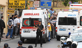 Смертник взорвал участок полиции в Стамбуле