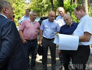 Выездное совещание в Сочи под под руководством первого вице-губернатора Краснодарского края Джамбулата Хатуова