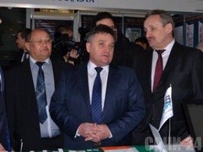 Андрей Черезов (в центре). Фото: novostienergetiki.ru