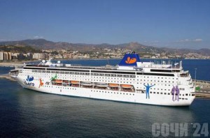 Лайнер Grand Holiday принадлежит компании, чье судно Costa Concordia затонуло в начале 2012 года у берегов Тосканы. Фото: www.tourprom.ru