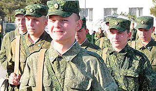 Шойгу: Армия получила 70 тысяч контрактников Шойгу: Армия получила 70 тысяч контрактников